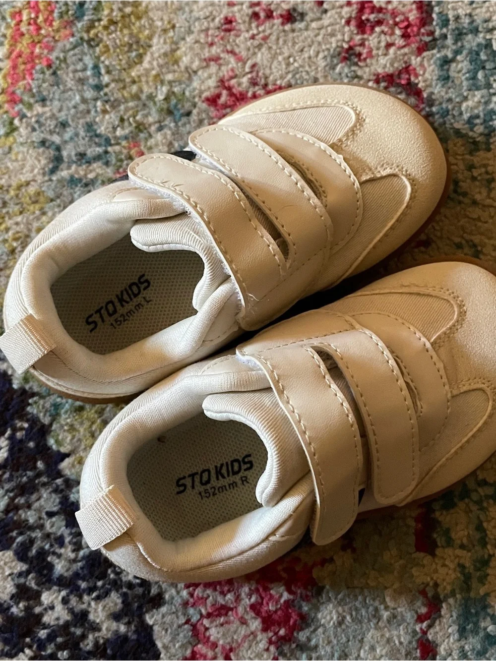 STQ Kids Velcro Sneakers